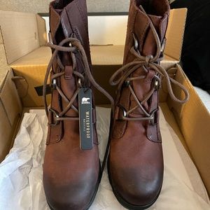NEW! SOREL Joan Of Arctic Wedge II Women’s 8 Cattail Leather Boot Waterproof